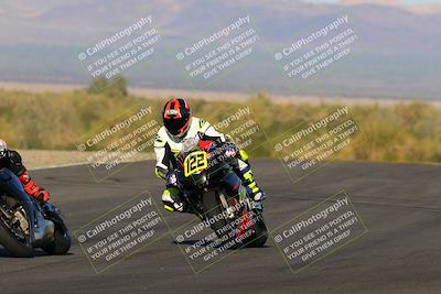 media/Oct-29-2022-CVMA (Sat) [[14c0aa3b66]]/Race 11 Amateur Supersport Open/